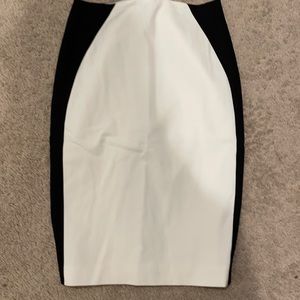 Bebe pencil skirt